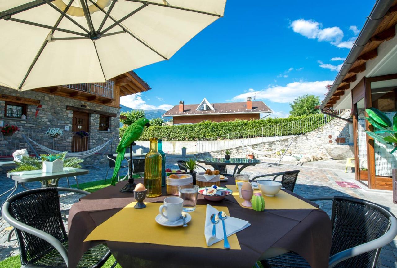 B&B Pousada Rio Aosta-Servizi Di Bed And Breakfast Saint-Christophe Eksteriør billede