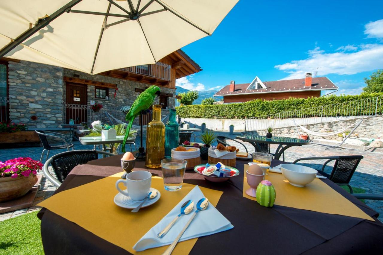 B&B Pousada Rio Aosta-Servizi Di Bed And Breakfast Saint-Christophe Eksteriør billede