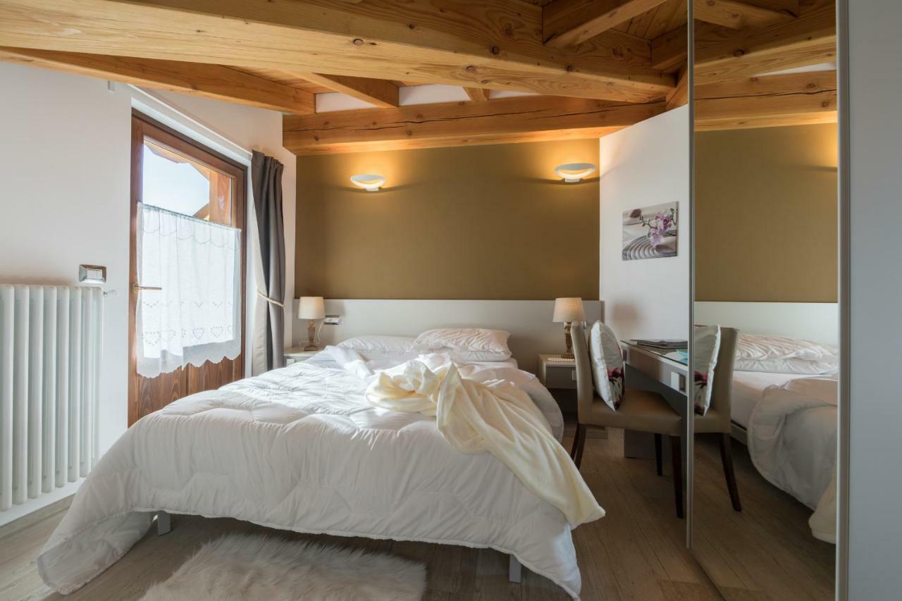 B&B Pousada Rio Aosta-Servizi Di Bed And Breakfast Saint-Christophe Eksteriør billede